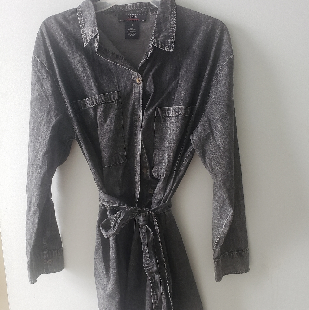 Versona demin style black button up dress size small